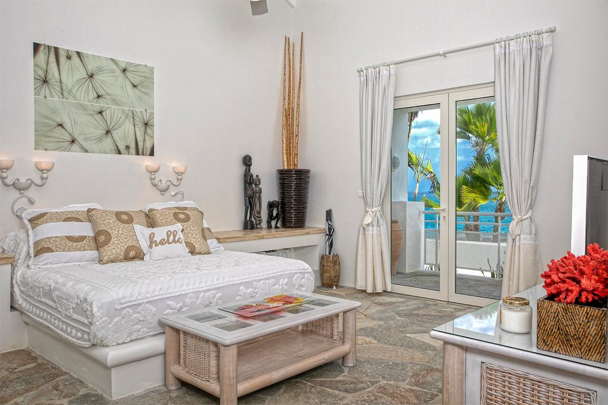 St Martin beachfront luxury villa rental - Bedroom 3